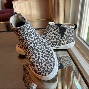 Sperry - leopard print booties